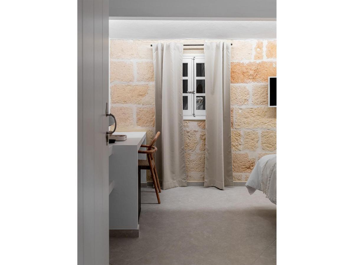S'Enclova Petit Hotel Ciutadella  Buitenkant foto